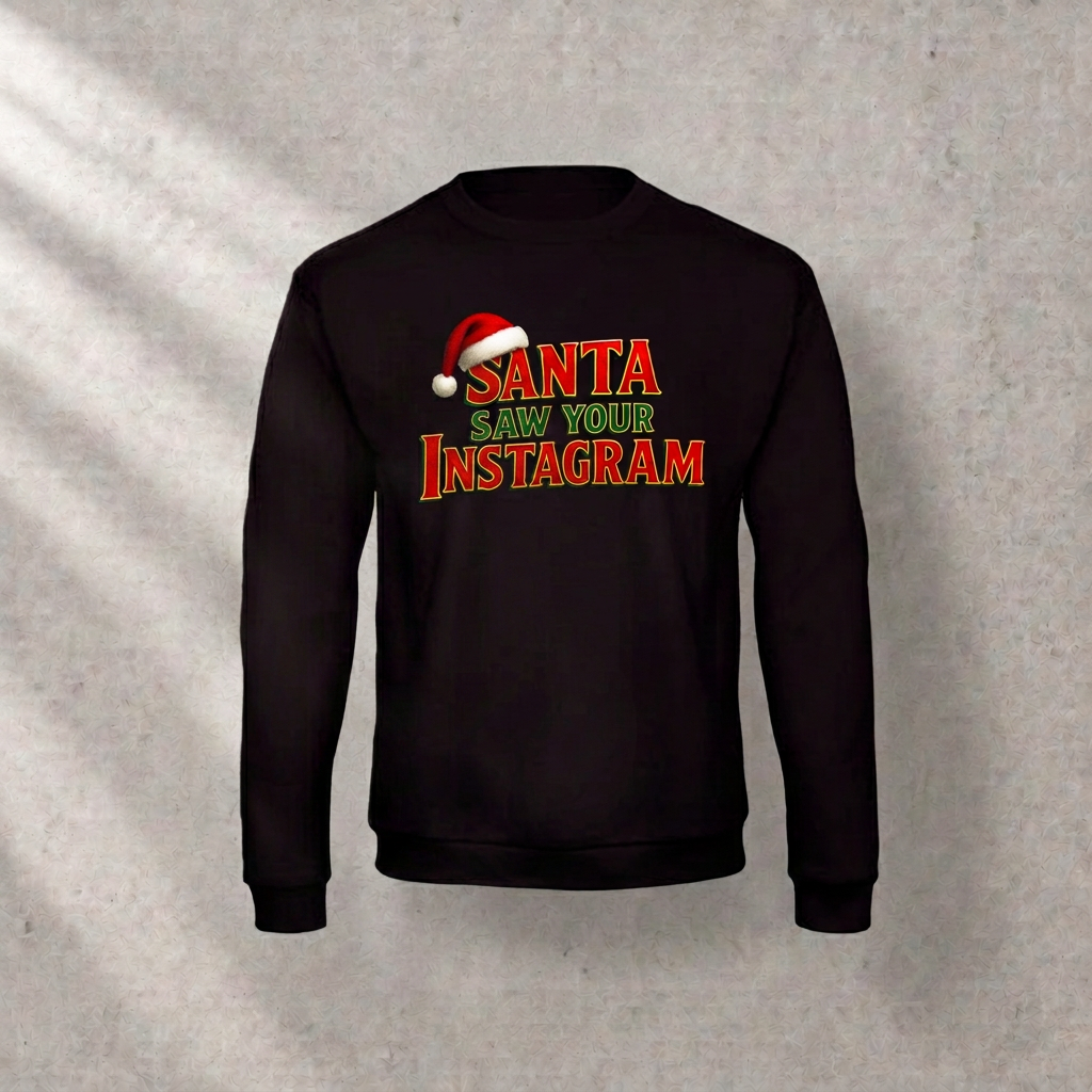 Zwarte kerstsweater zonder lichtbanen op de stof